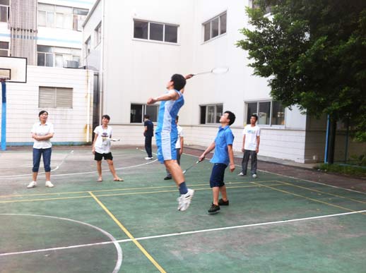 说明: C:\Users\NieHuihui\Desktop\IMG_0948.jpg